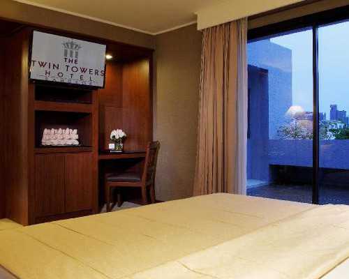 香港验血被阿叔带到社区医院抽血_香港验血全部都是阳性_都有哪些需要注意的