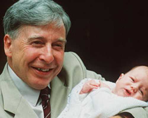 离心泵的扬程是_国际蓝（双联作）