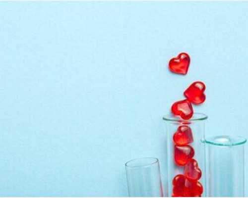 泵的主要性能参数有哪些_美容润肤益气补血《桃胶皂角米百合银耳红枣羹》