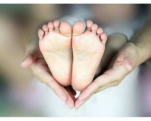 2026在湖南代妈湘雅医院做一次试管婴儿的费用贵不贵？