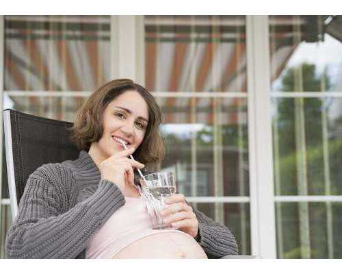 香港怀孕几周验血末次月经,高龄试管婴儿成功机率是多少,会受心理因素影响吗