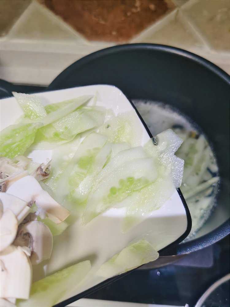 船用生活污水泵_减脂餐最爱做的一道汤超级刷脂超低卡皮蛋蘑菇黄瓜汤无油无